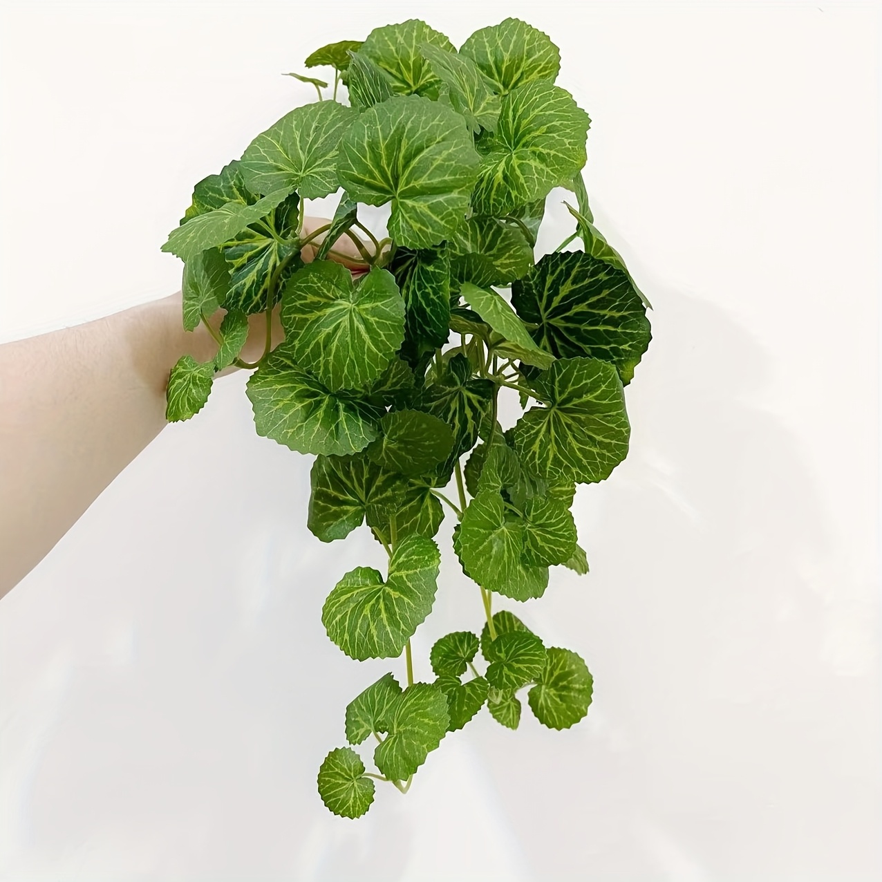 Een kunstmatige hangende winge - Bonsai Garden Ideas recensie en prijs